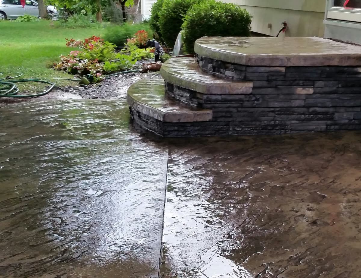 Segmented arch concrete steps